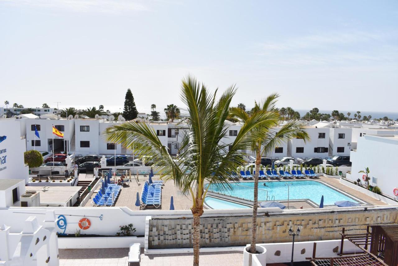 Aguazul - A Pie De Piscina Y Vistas Al Mar Lejlighed Puerto del Carmen  Eksteriør billede